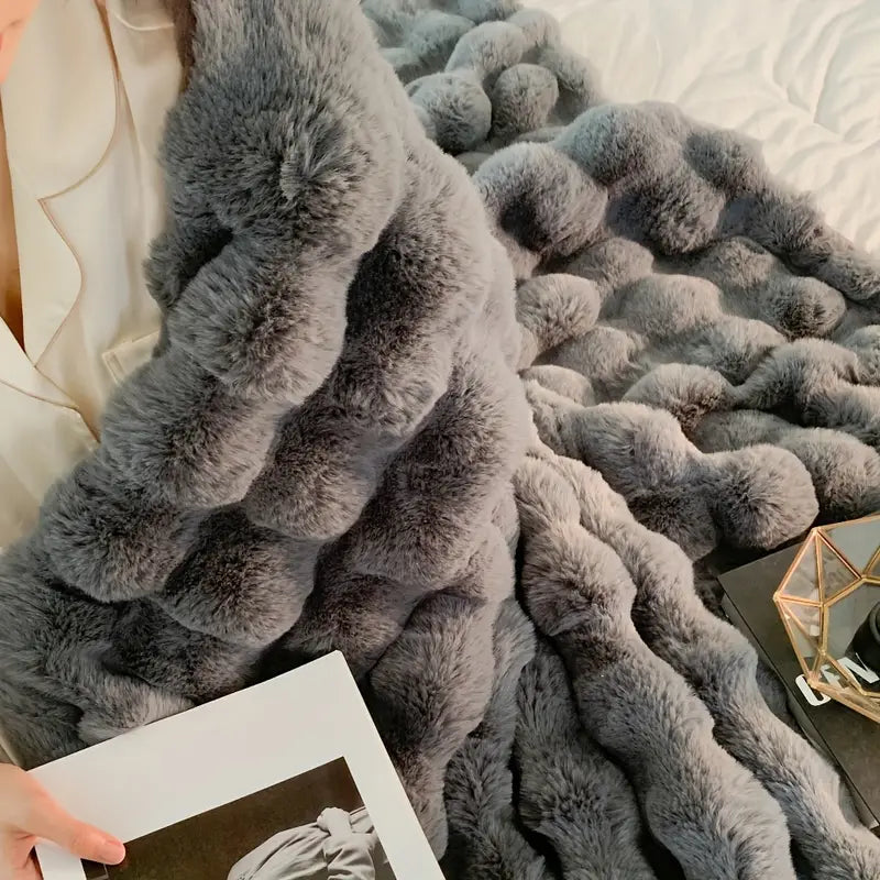 Ultra-Soft Bubble Blanket